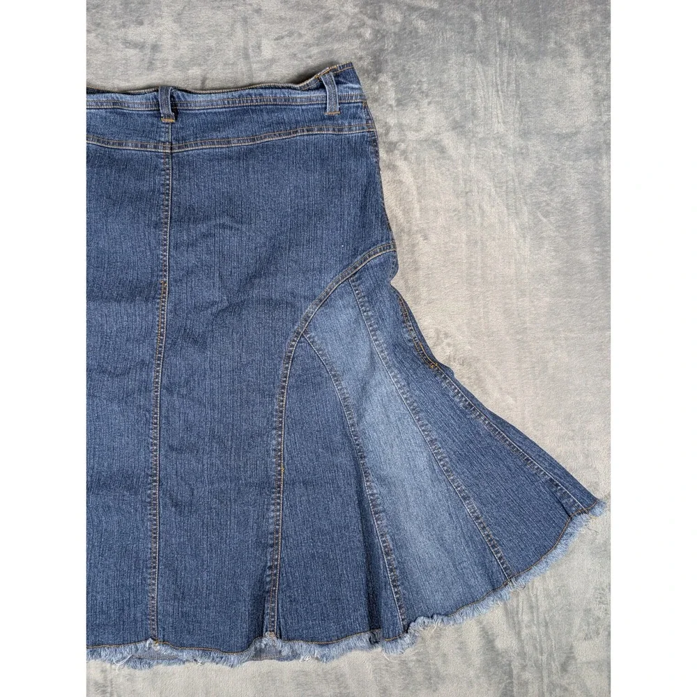 Goddess Jeans Size 18 Denim Midi Skirt Blue Frayed Hem Y2K Paneled Mermaid VTG - Picture 12 of 13